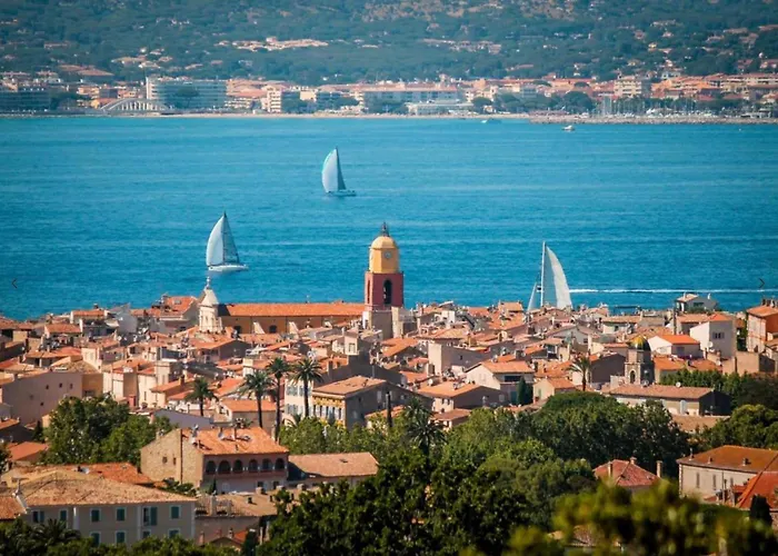 Un Nid A Saint Tropez